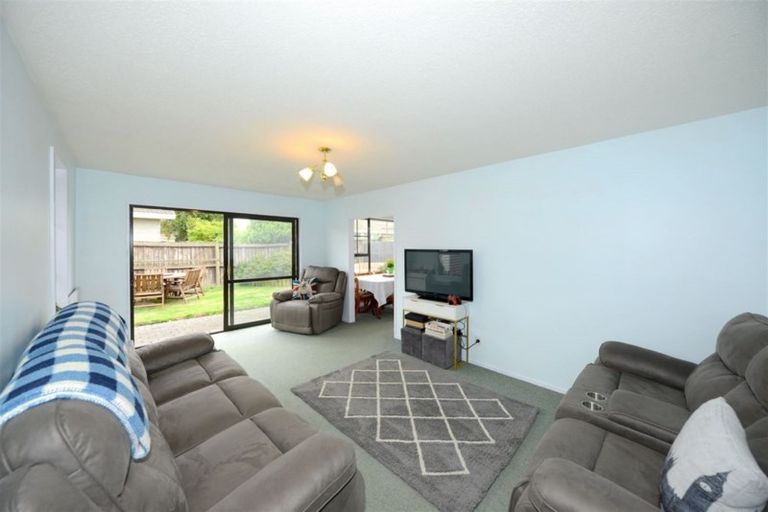 Photo of property in 5 Peebles Drive, Hei Hei, Christchurch, 8042