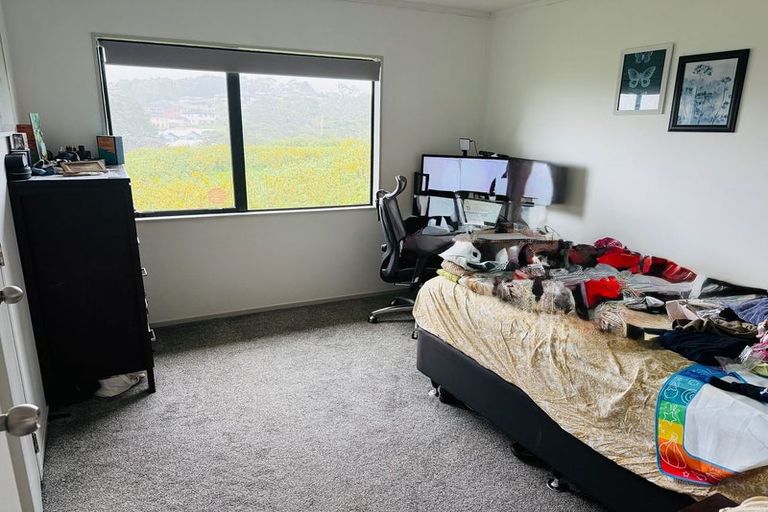 Photo of property in 3/198 Don Buck Road, Massey, Auckland, 0614