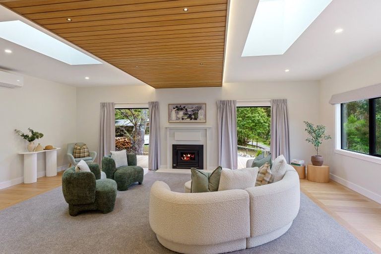 Photo of property in 76 Parenga Road, Hautere, Otaki, 5582