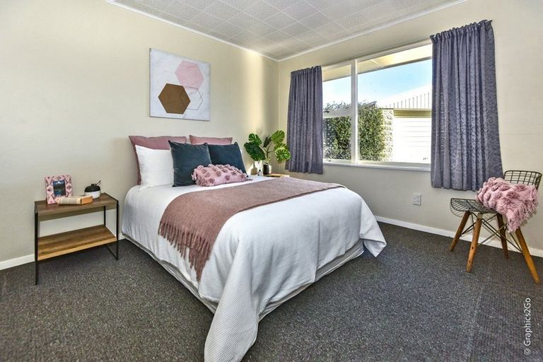 Photo of property in 14 Tulloch Place, Papanui, Christchurch, 8052