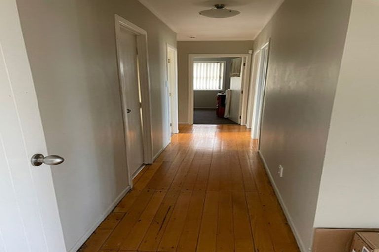 Photo of property in 18 Hunua Road, Papakura, 2110