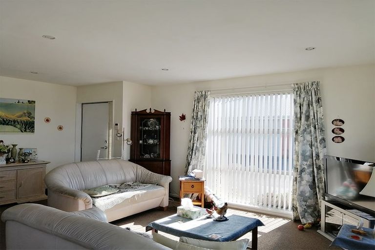 Photo of property in 9/212 Lyttelton Street, Spreydon, Christchurch, 8024