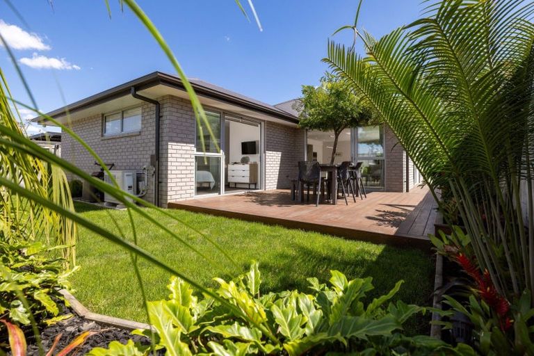 Photo of property in 6 Warlock Way, Papamoa, 3118
