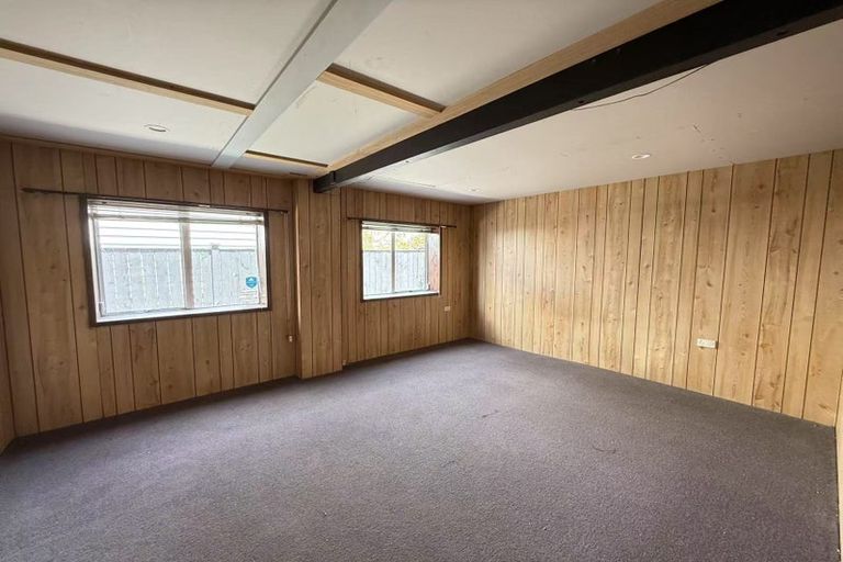 Photo of property in 9 Selwyn Crescent, Forrest Hill, Auckland, 0620
