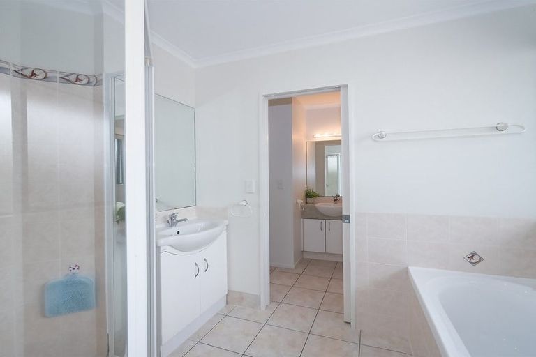 Photo of property in 9 Nautical Drive, Haruru, 0204