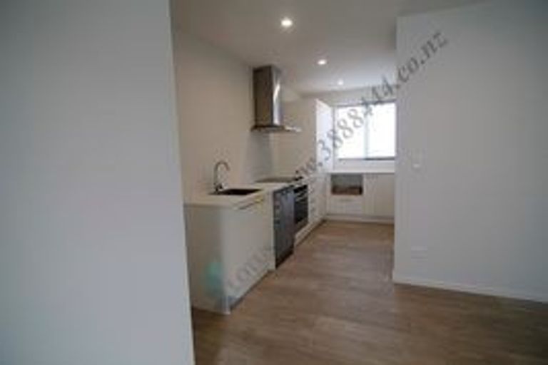 Photo of property in 2/255 Kilmore Street, Christchurch Central, Christchurch, 8011