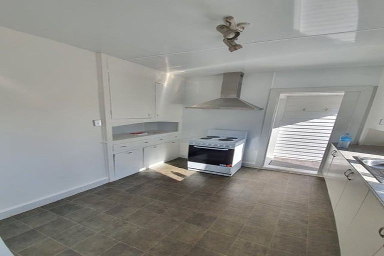 Photo of property in 10 Wharenui Road, Upper Riccarton, Christchurch, 8041