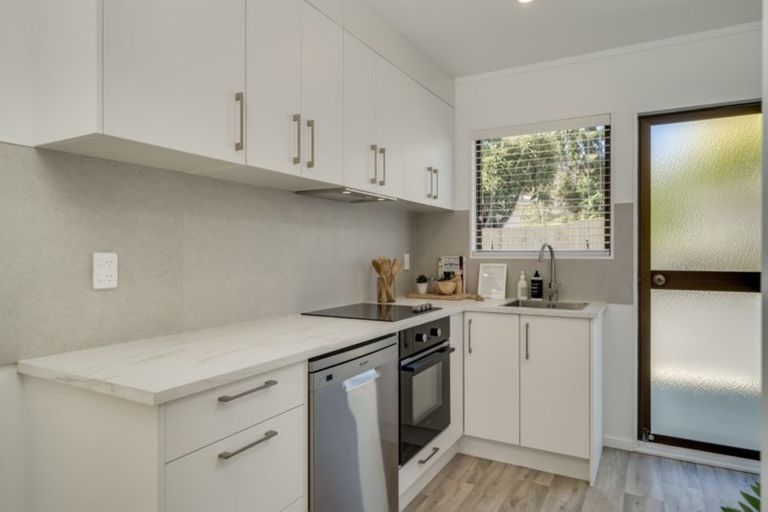 Photo of property in 43c Waitaha Road, Welcome Bay, Tauranga, 3112
