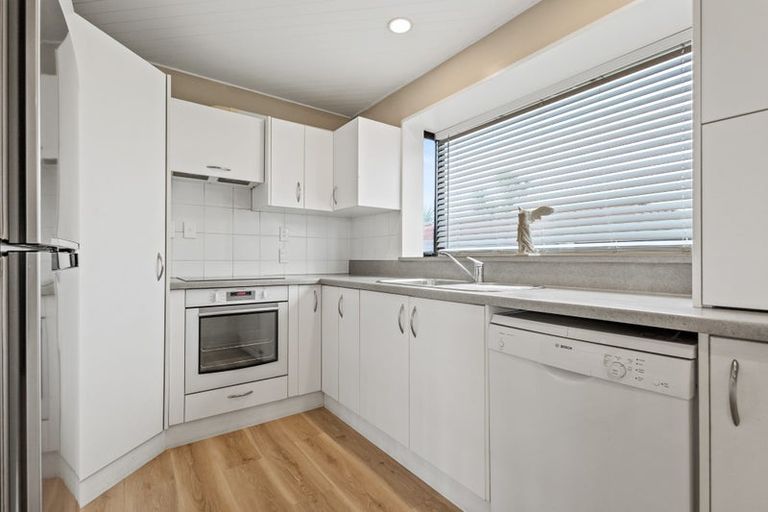 Photo of property in 156 Pine Avenue, South New Brighton, Christchurch, 8062