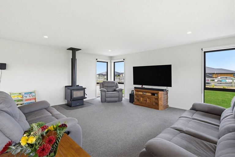 Photo of property in 12 Edgeworth Road, Darfield, 7571