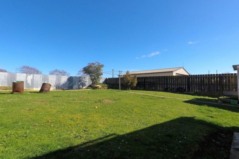 Photo of property in 16 Forth Street, Levin, 5510