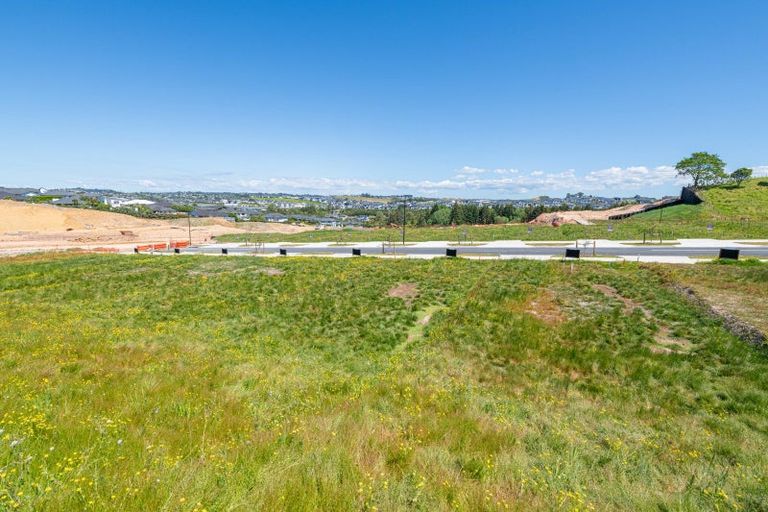 Photo of property in 2 Kopu Road, Orewa, 0931