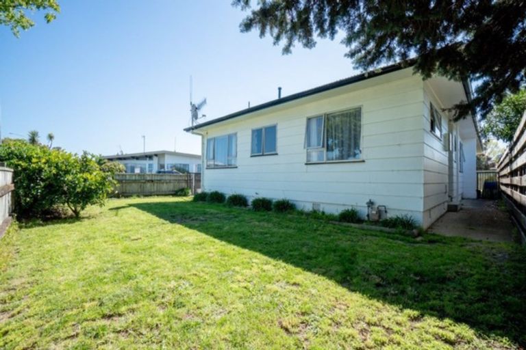 Photo of property in 78 Fairs Road, Milson, Palmerston North, 4414
