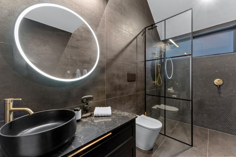 Photo of property in 15 Jack Seabrook Road, Hobsonville, Auckland, 0616