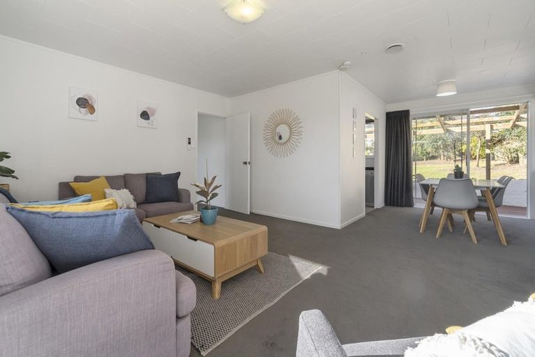 Photo of property in 8 Hewlett Road, Massey, Auckland, 0614