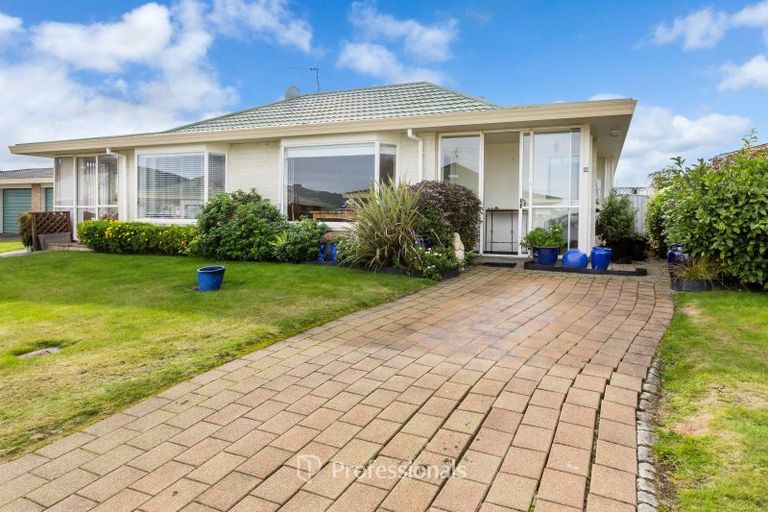 Photo of property in Kowhai Court, 16/17 John Street, Trentham, Upper Hutt, 5018