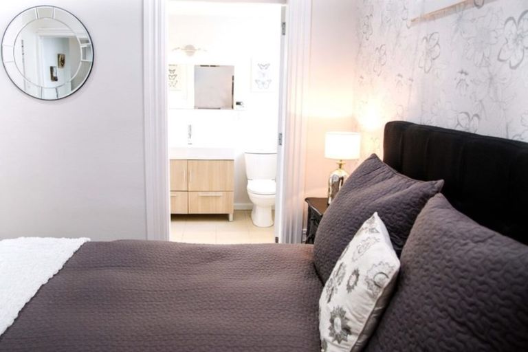 Photo of property in 37 Peacock Street, Christchurch Central, Christchurch, 8013