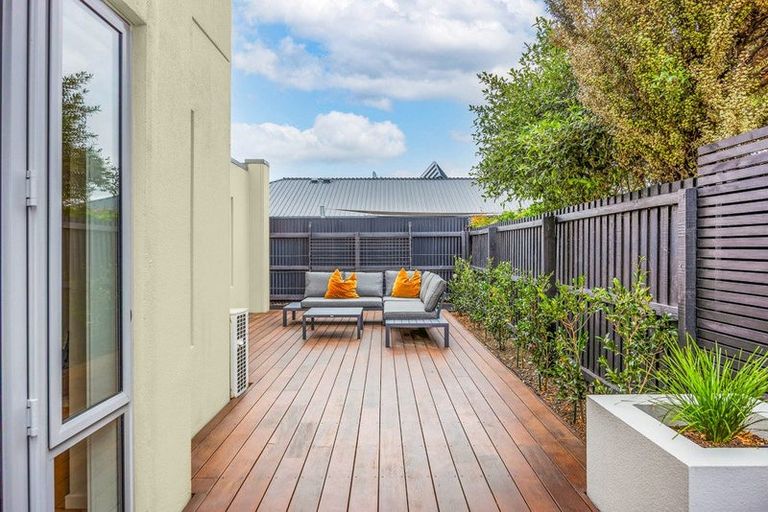 Photo of property in 15c Whiteleigh Avenue, Addington, Christchurch, 8024