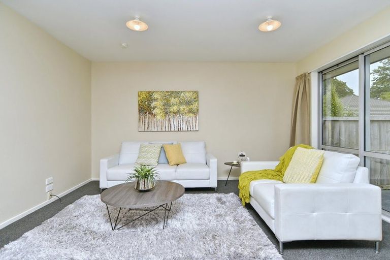 Photo of property in 18d Defoe Place, Waltham, Christchurch, 8023
