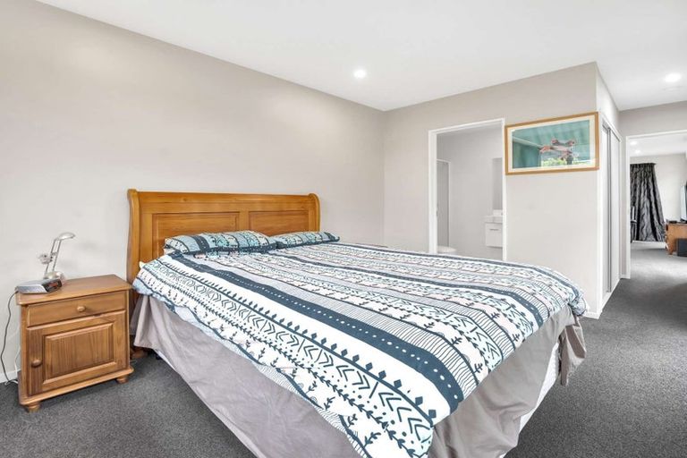 Photo of property in 25 Farnborough Way, Rolleston, 7615