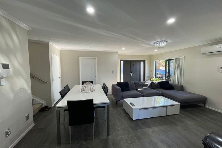Photo of property in 6 Goyal Lane, Pakuranga, Auckland, 2010