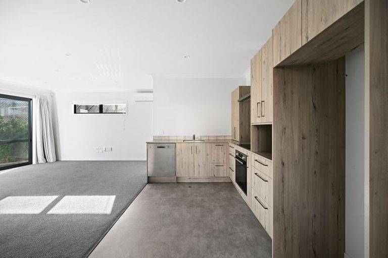 Photo of property in 1/3 Dowding Street, Melville, Hamilton, 3206