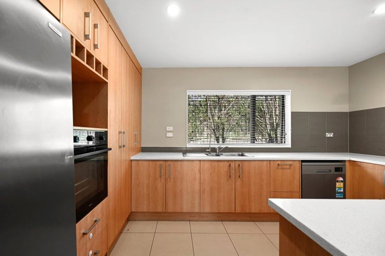 Photo of property in 12 Te Ironui Place, Huntington, Hamilton, 3210