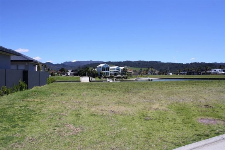 Photo of property in 133 Motu Grande, Pauanui, Hikuai, 3579