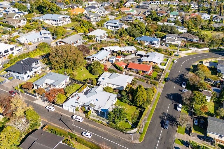 Photo of property in 24 Rimu Street, Strandon, New Plymouth, 4312