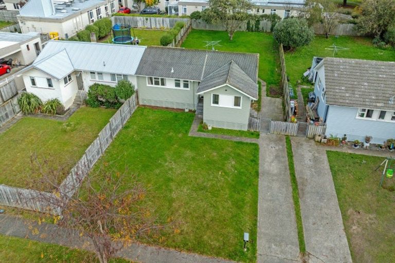 Photo of property in 10 Mccorkindale Street, Feilding, 4702