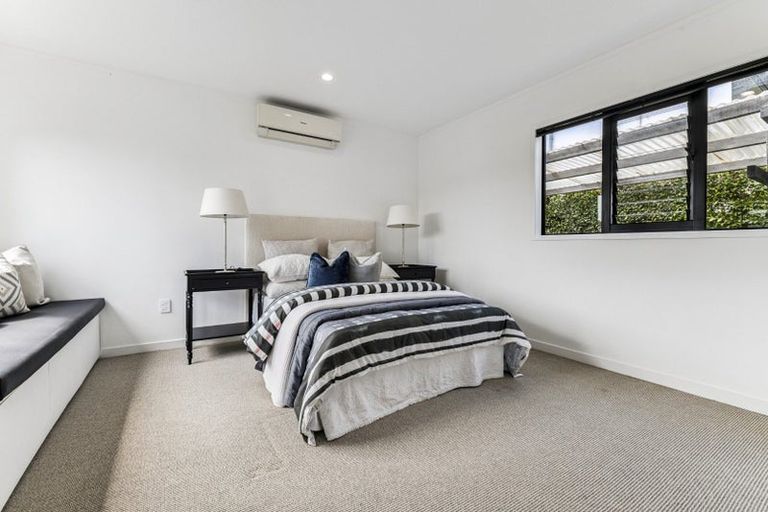 Photo of property in 7 Markham Place, Bucklands Beach, Auckland, 2012