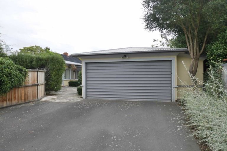 Photo of property in 33a Matai Road, Stanmore Bay, Whangaparaoa, 0932