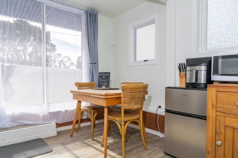 Photo of property in 49 Government Road, Raglan, 3225