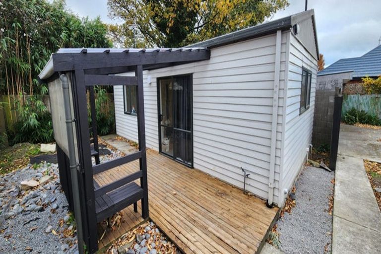 Photo of property in 82 Northcote Road, Northcote, Christchurch, 8052