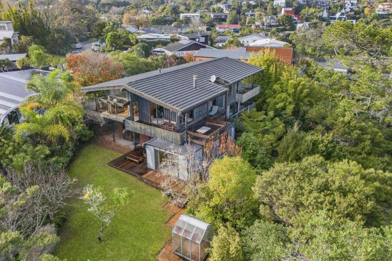 Photo of property in 132 Aeroview Drive, Beach Haven, Auckland, 0626