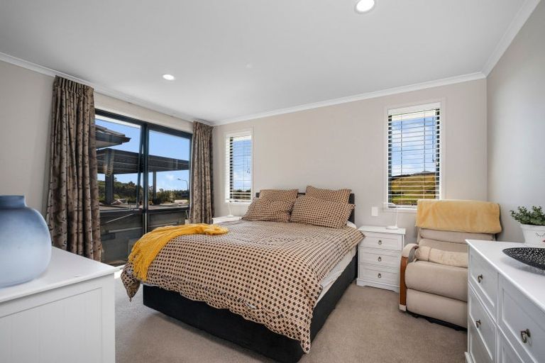 Photo of property in 1 Matariki View, Welcome Bay, Tauranga, 3112