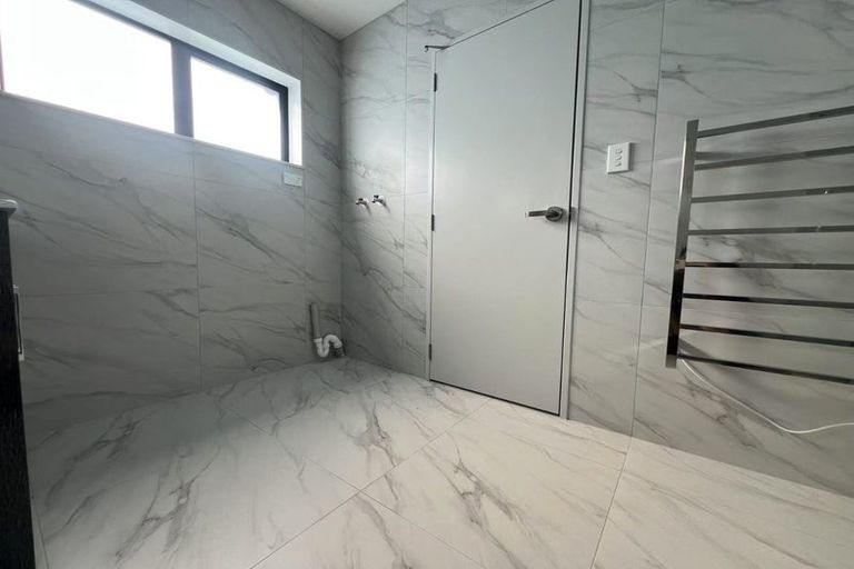 Photo of property in 14 Matukutureia Lane, Manurewa, Auckland, 2102