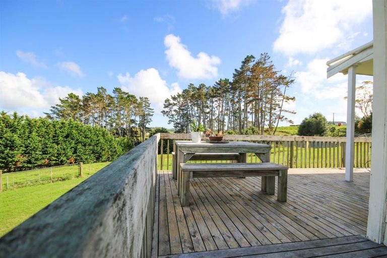Photo of property in 266 Pahi Road, Pahi, Paparoa, 0571