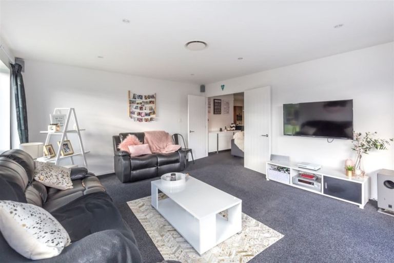 Photo of property in 9 Rapley Street, Kaiapoi, 7630