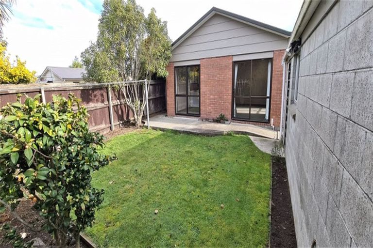 Photo of property in 93b Kippenberger Avenue, Rangiora, 7400