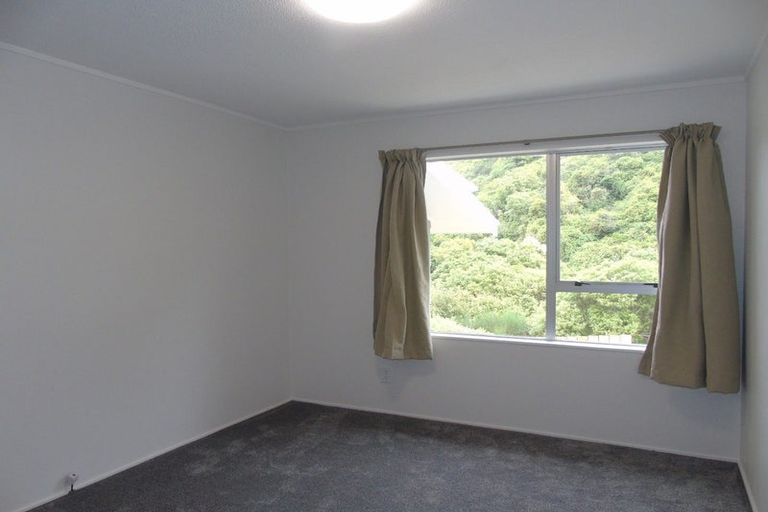 Photo of property in 107 South Karori Road, Karori, Wellington, 6012