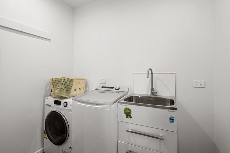 Photo of property in 210/2u Onepu Road, Kilbirnie, Wellington, 6022