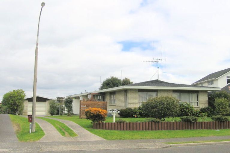 Photo of property in 9a Waitui Grove, Mount Maunganui, 3116