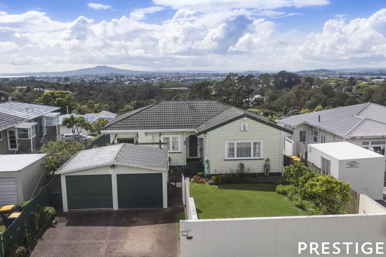 Photo of property in 123 Birkenhead Avenue, Birkenhead, Auckland, 0626