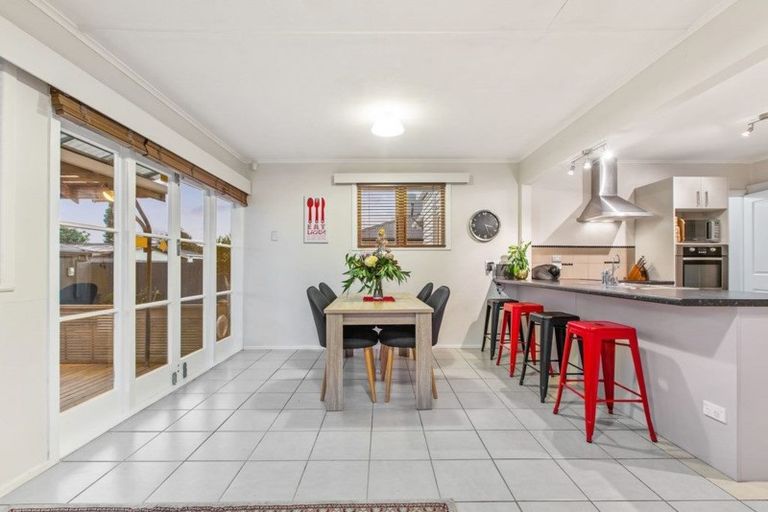 Photo of property in 1/29 Hill Crescent, Papakura, 2110