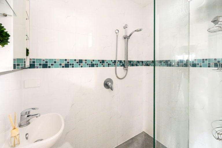 Photo of property in 60 Downing Avenue, Pirimai, Napier, 4112