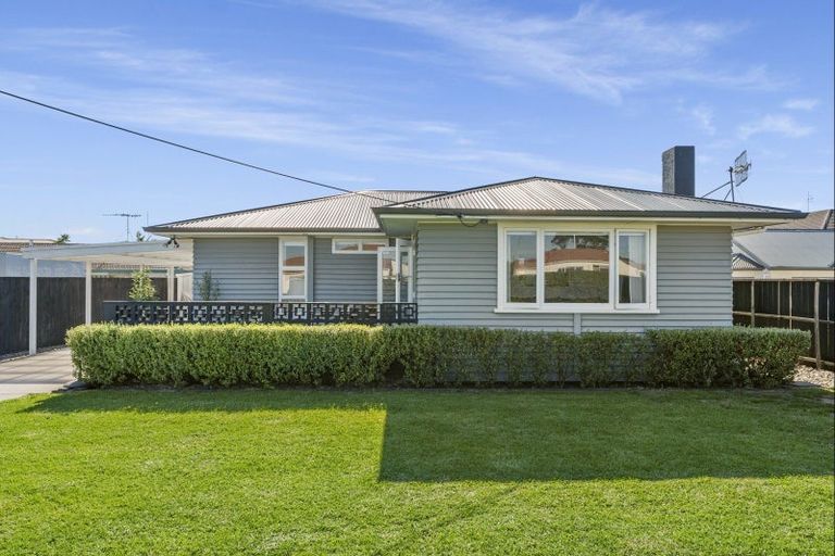 Photo of property in 9 Macville Road, Mount Maunganui, 3116