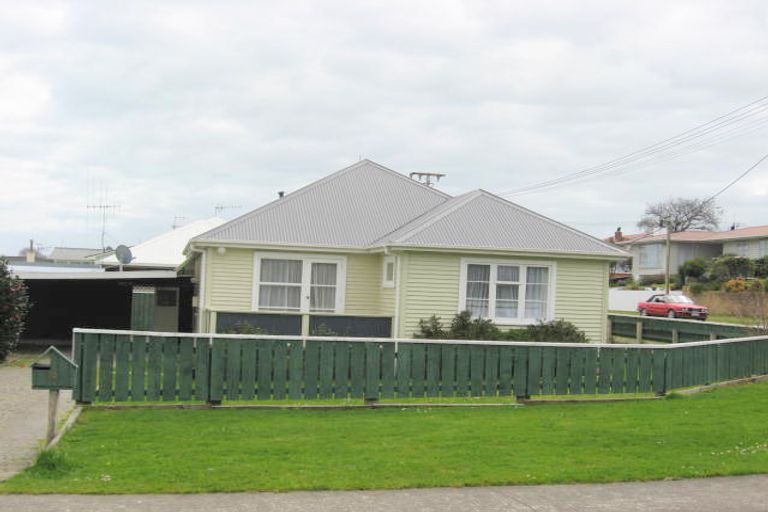 Photo of property in 33 Edinburgh Street, Levin, 5510