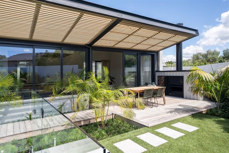 Photo of property in 22 Torea Road, Matakana, Warkworth, 0985