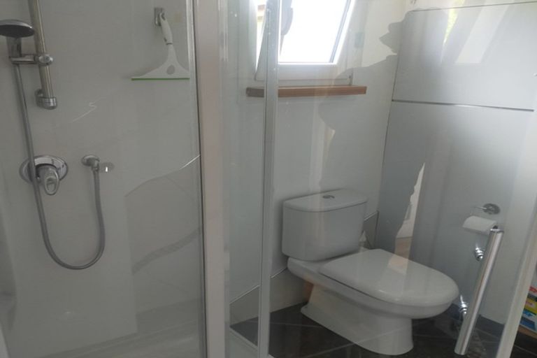 Photo of property in 26 Porterfield Street, Macandrew Bay, Dunedin, 9014